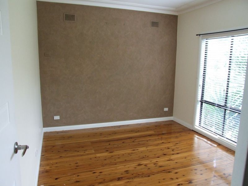 18 Livingstone Avenue, Baulkham Hills NSW 2153