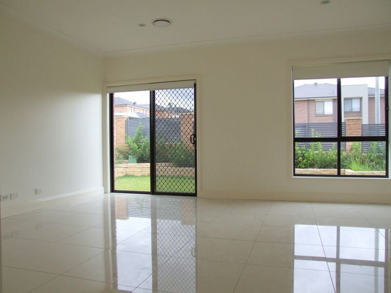 34 Ikara Avenue, Kellyville NSW 2155