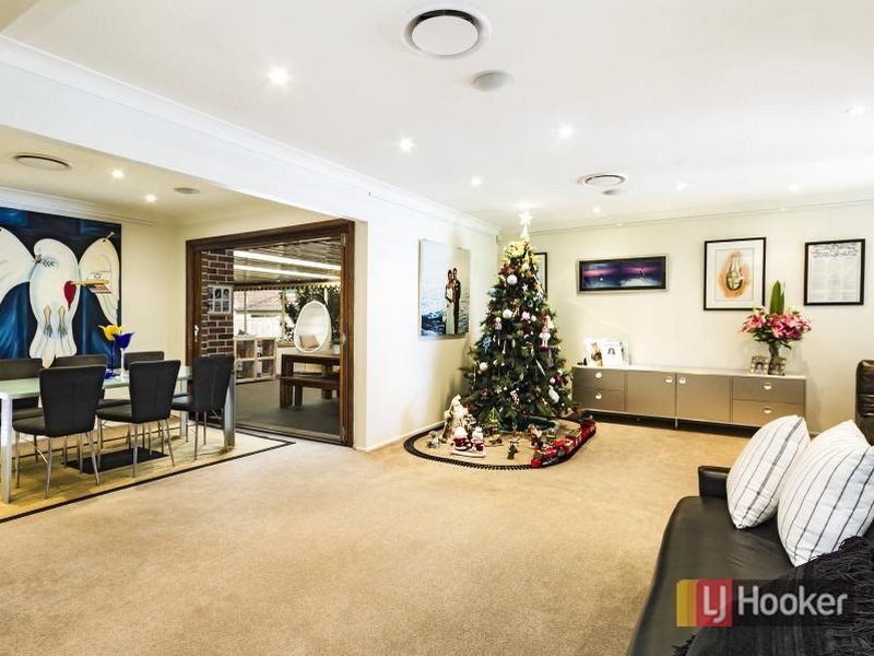 67 Bingara Crescent, Bella Vista NSW 2153