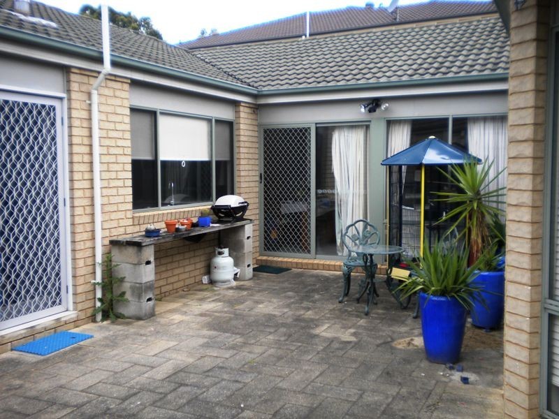 38 Crestview Drive, Glenwood NSW 2768