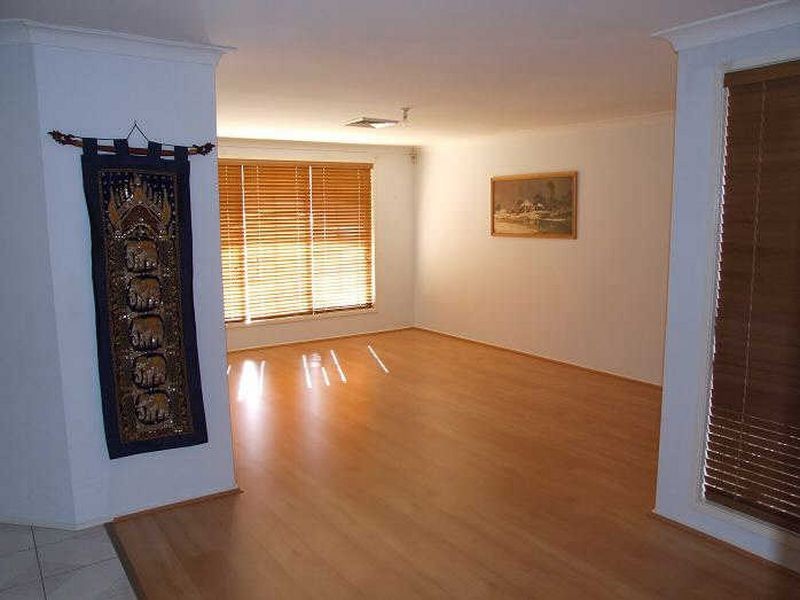 21 Bingara Crescent, Bella Vista NSW 2153