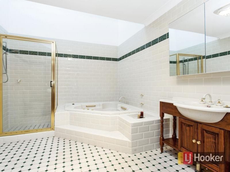 10 Patrine Place, Bella Vista NSW 2153