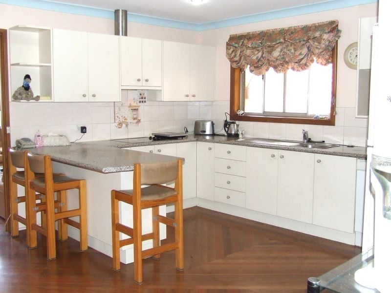 24 Rebecca Parade, Winston Hills NSW 2153