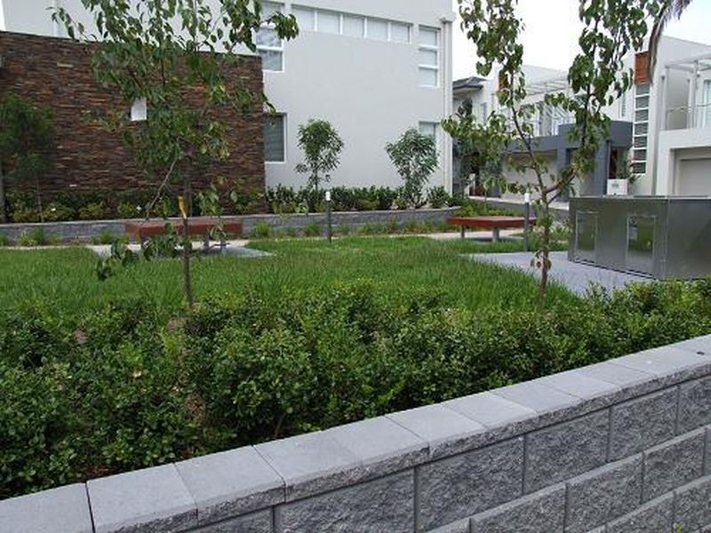 21 Waterstone Crescent, Bella Vista NSW 2153