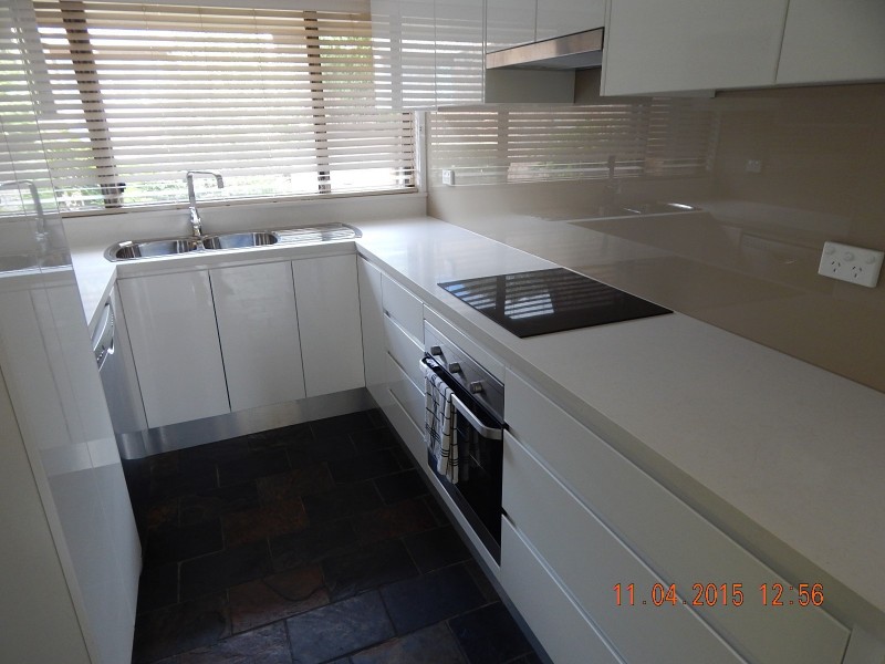 8/2 Cross Street, Baulkham Hills NSW 2153