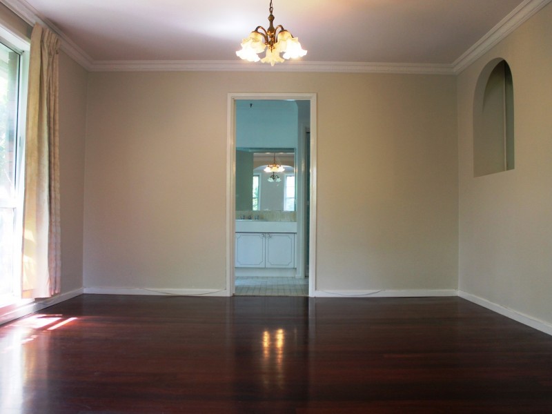 27 Grevillea Grove, Baulkham Hills NSW 2153