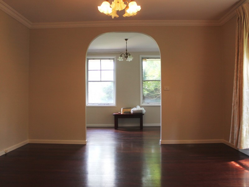 27 Grevillea Grove, Baulkham Hills NSW 2153