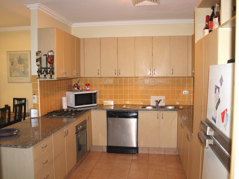 16/4 Hindle Terrace, Bella Vista NSW 2153