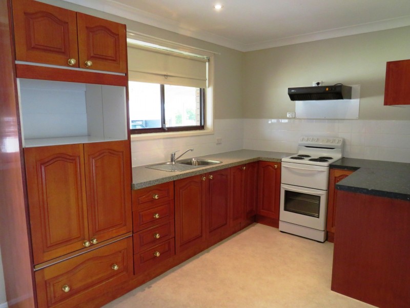 1 McGrath Rd, Mcgraths Hill NSW 2756