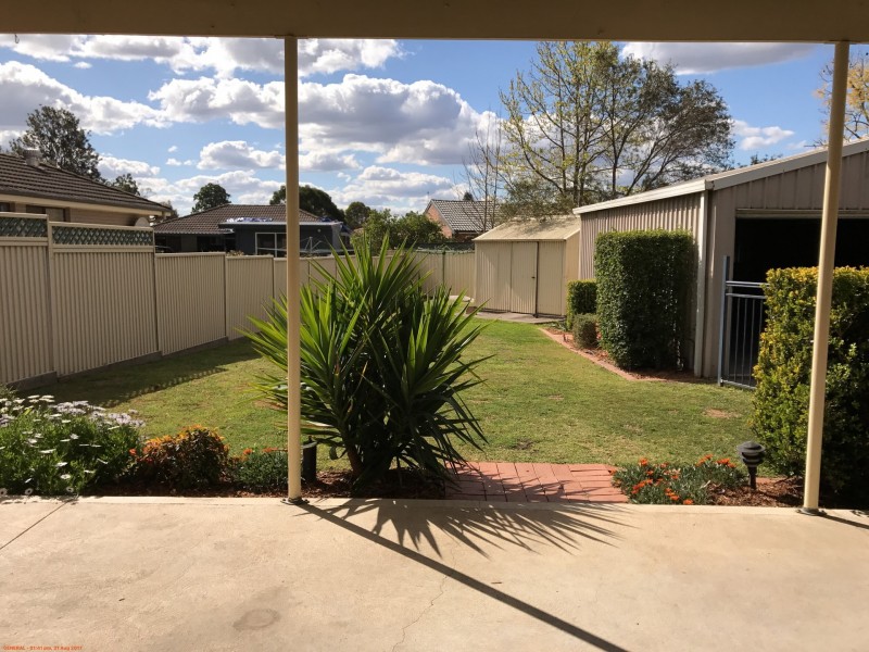1 McGrath Rd, Mcgraths Hill NSW 2756