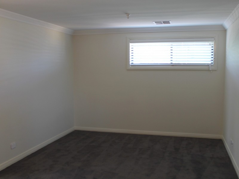 51 Springbrook Blvd, Kellyville NSW 2155