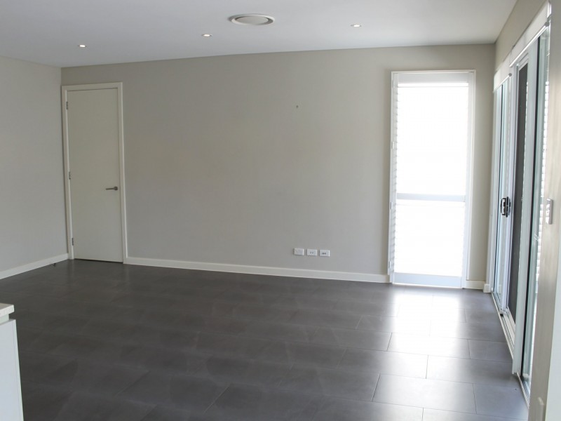 15 Waterstone Crescent, Bella Vista NSW 2153