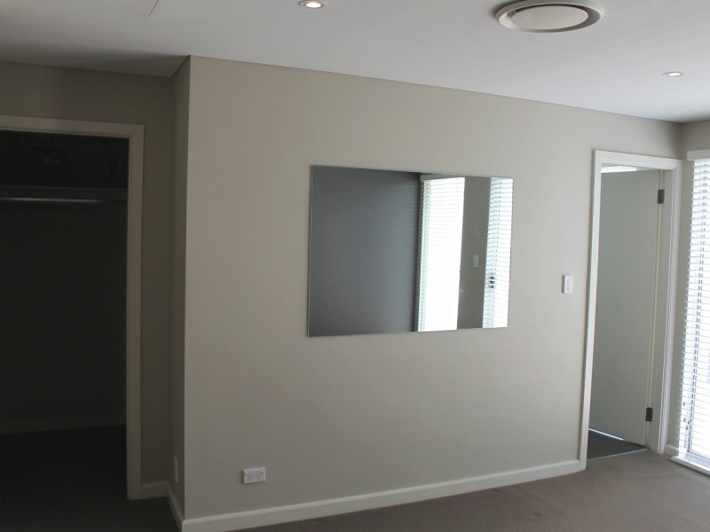 15 Waterstone Crescent, Bella Vista NSW 2153