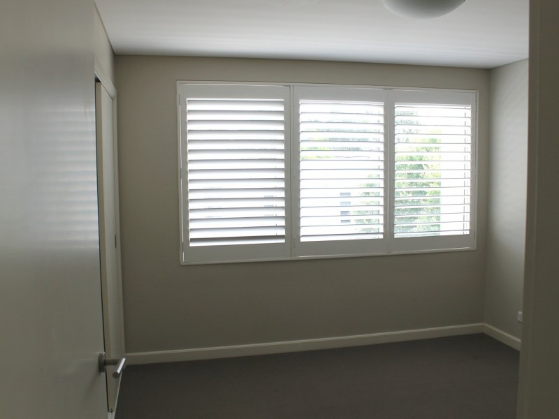 15 Waterstone Crescent, Bella Vista NSW 2153