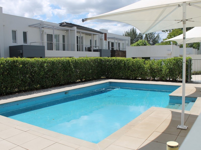 15 Waterstone Crescent, Bella Vista NSW 2153