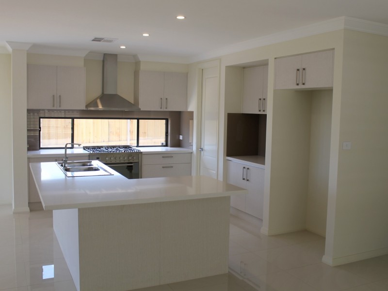 51 Springbrook Boulevard, Kellyville NSW 2155