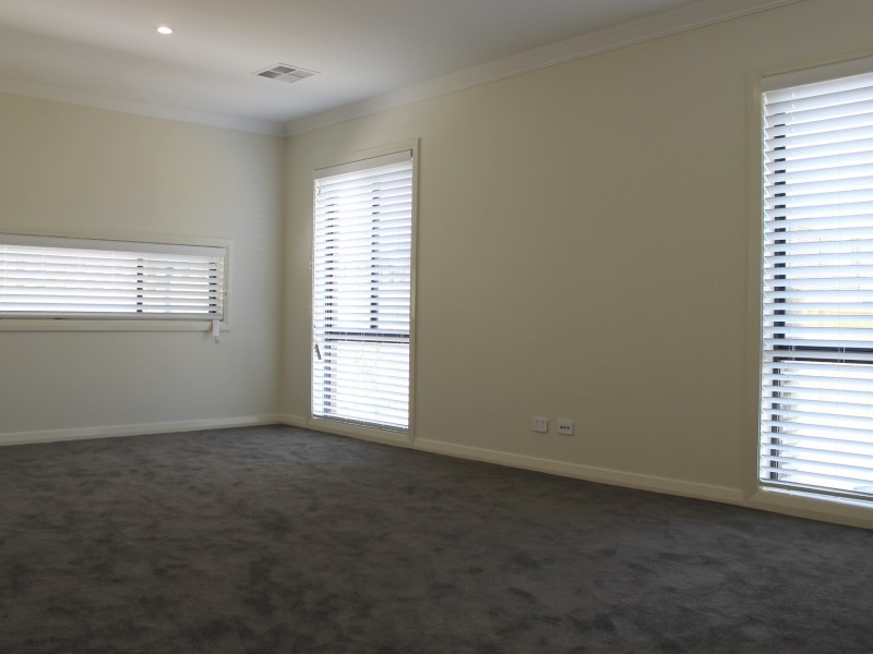 51 Springbrook Boulevard, Kellyville NSW 2155