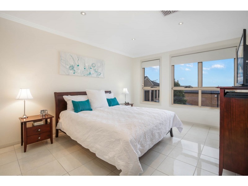 13 Governor Place, Winston Hills NSW 2153
