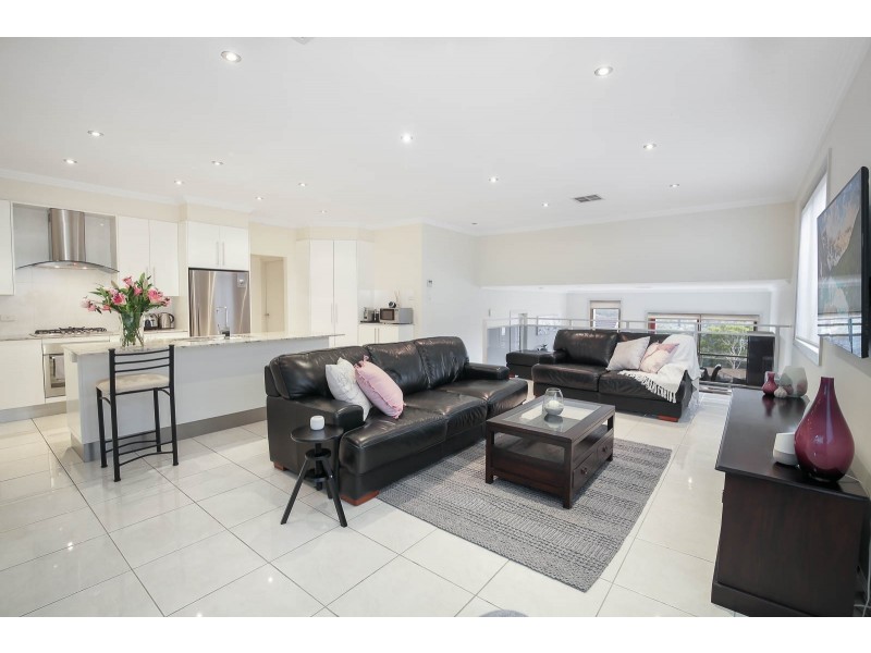 13 Governor Place, Winston Hills NSW 2153
