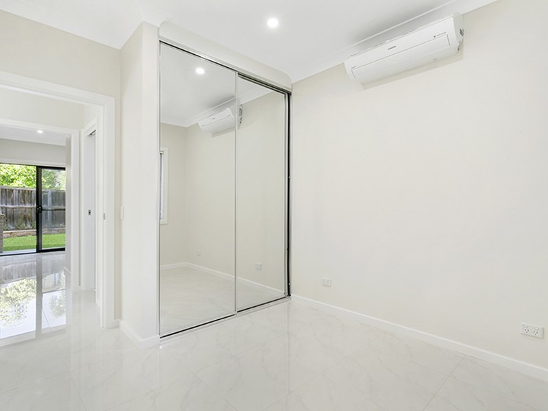 flat Francesco Crescent, Bella Vista NSW 2153