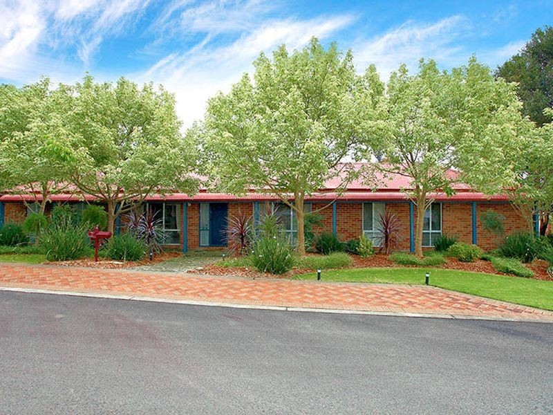 7 Sirrius Close, Beaumont Hills NSW 2155