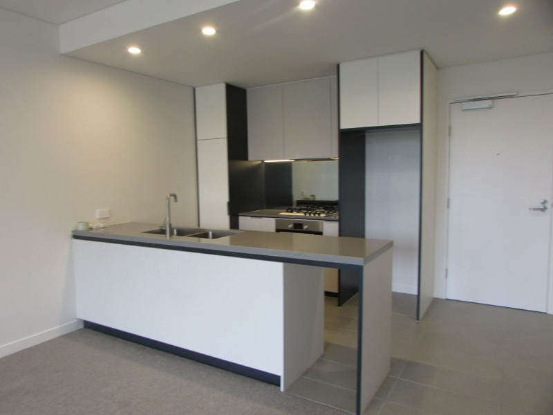 B716/21-37 Waitara Ave, Waitara NSW 2077