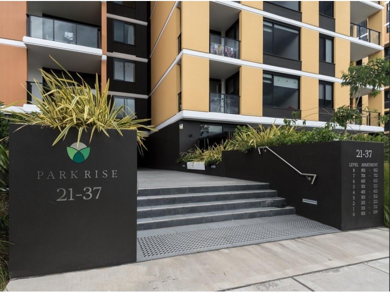 B716/21-37 Waitara Ave, Waitara NSW 2077