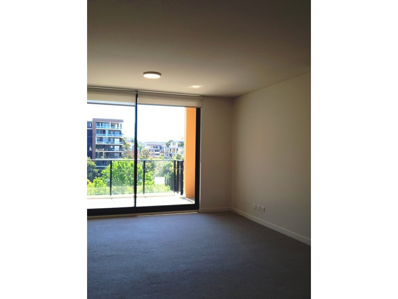 B716/21-37 Waitara Ave, Waitara NSW 2077