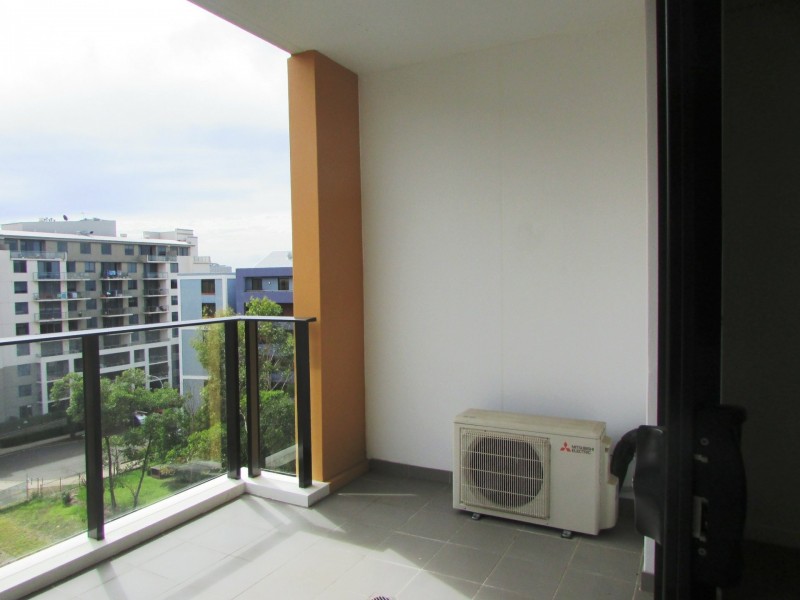 B716/21-37 Waitara Ave, Waitara NSW 2077