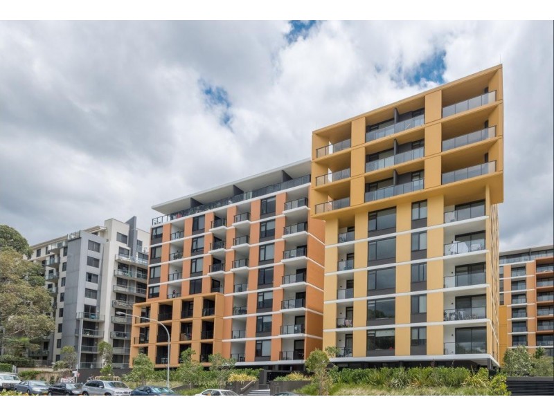 B716/21-37 Waitara Ave, Waitara NSW 2077