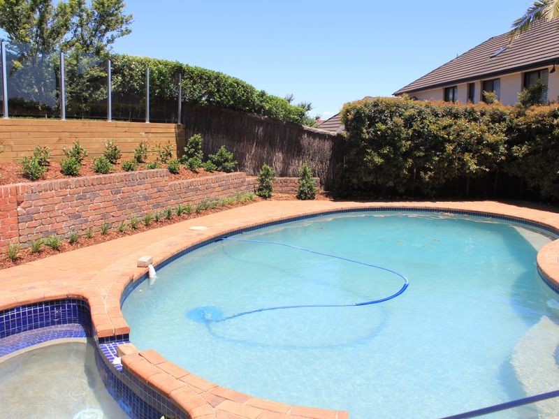 3 Plympton Way, Glenhaven NSW 2156