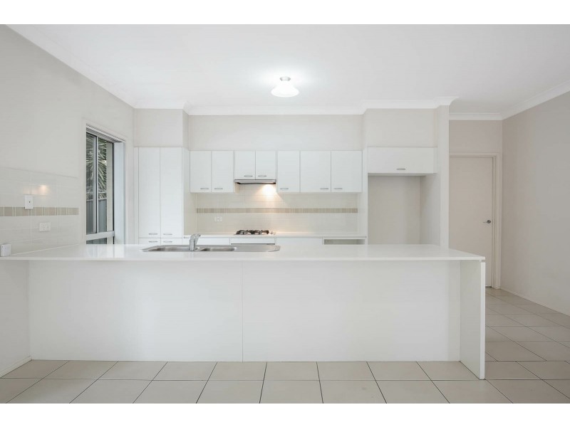 67 Wilkins Ave, Beaumont Hills NSW 2155