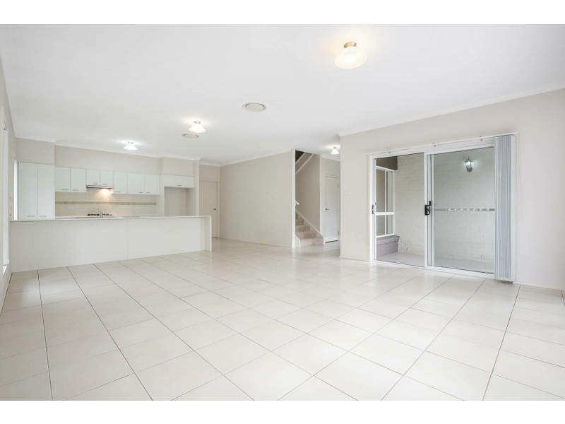 67 Wilkins Ave, Beaumont Hills NSW 2155