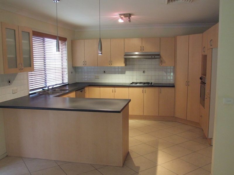 6 Dundrum Grove, Kellyville Ridge NSW 2155