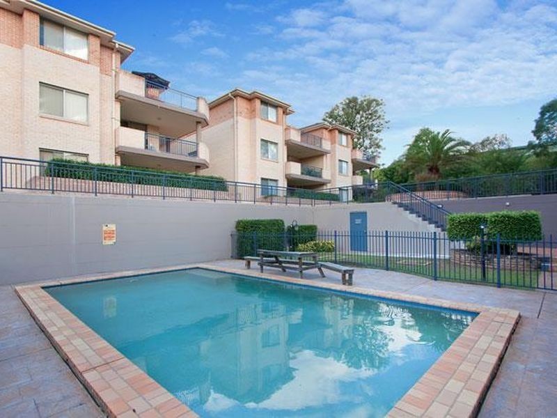 5/12 Conie Avenue, Baulkham Hills NSW 2153