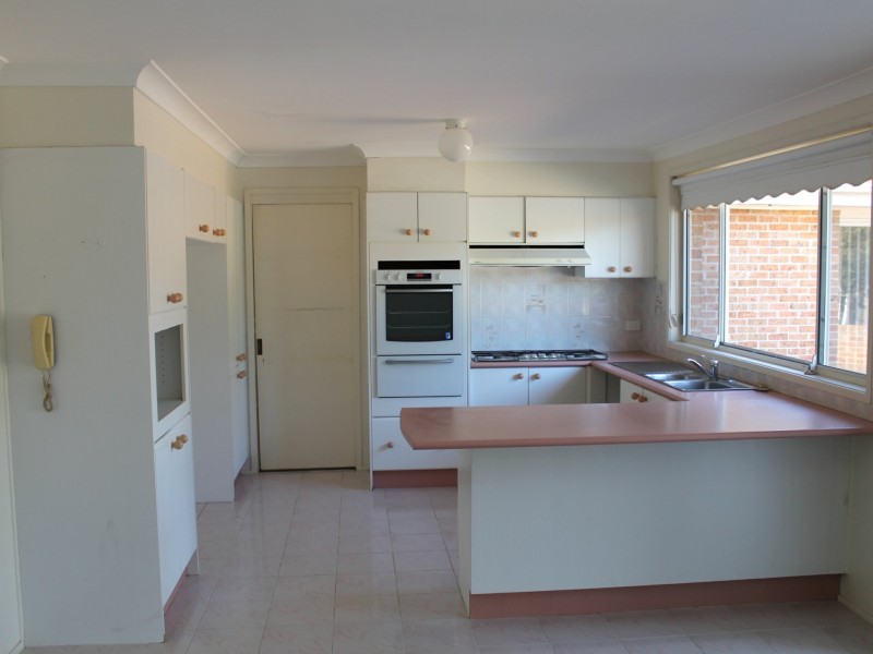 4 Carmel Close, Baulkham Hills NSW 2153