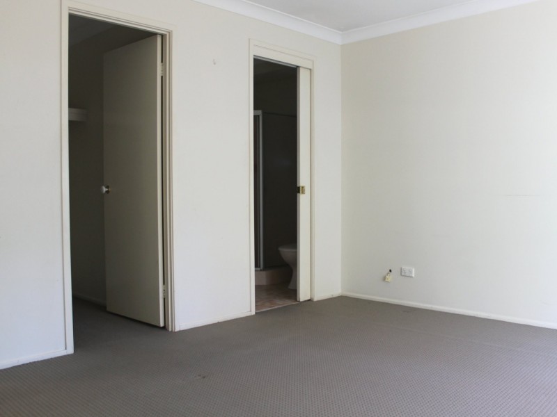4 Carmel Close, Baulkham Hills NSW 2153