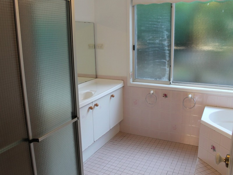 4 Carmel Close, Baulkham Hills NSW 2153