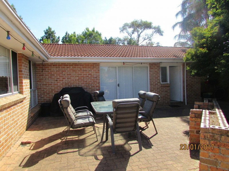 4 Carmel Close, Baulkham Hills NSW 2153