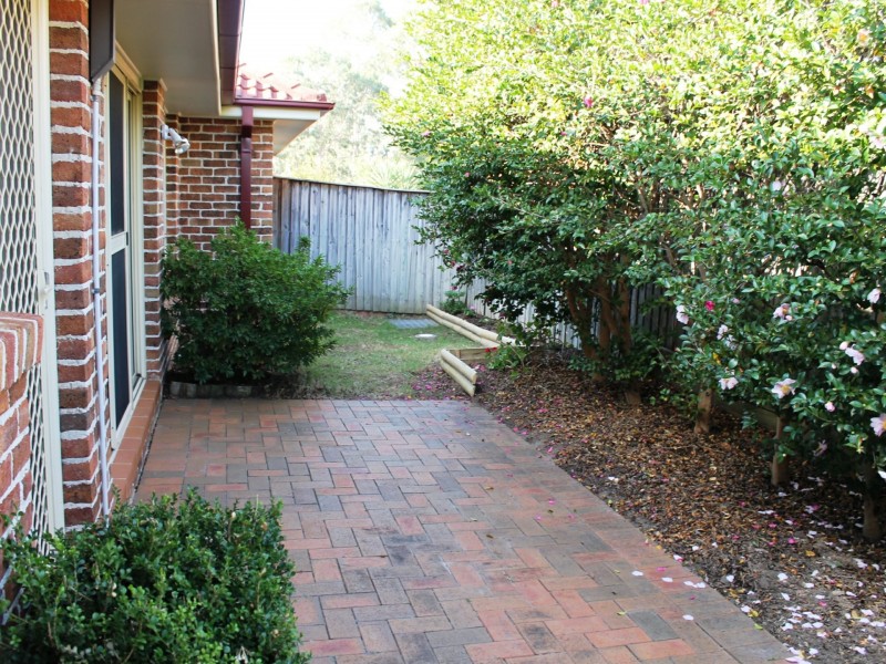 2/211 Old Windsor Rd, Northmead NSW 2152