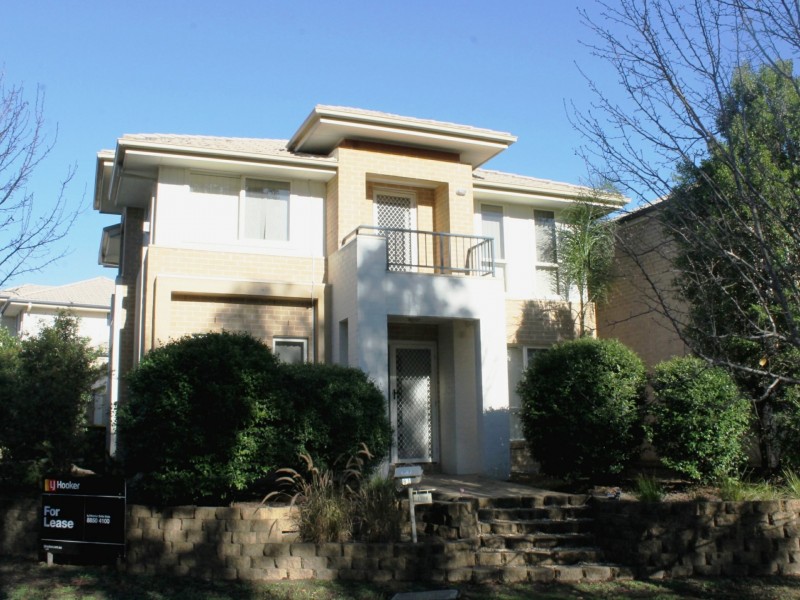 81 Phoenix Ave, Beaumont Hills NSW 2155