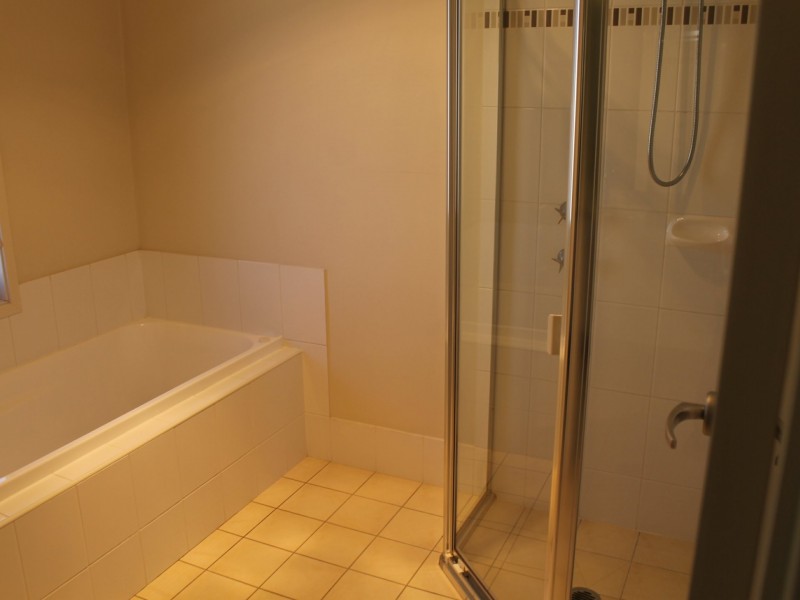 81 Phoenix Ave, Beaumont Hills NSW 2155