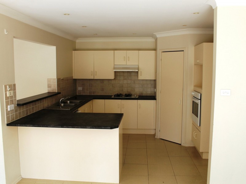 19 Landy Place, Kellyville NSW 2155