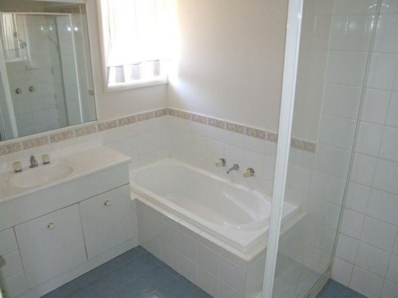 19 Landy Place, Kellyville NSW 2155