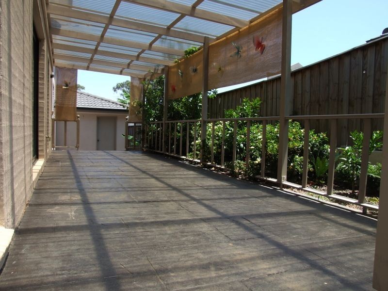 33 Amy Hawkins Cct, Kellyville NSW 2155