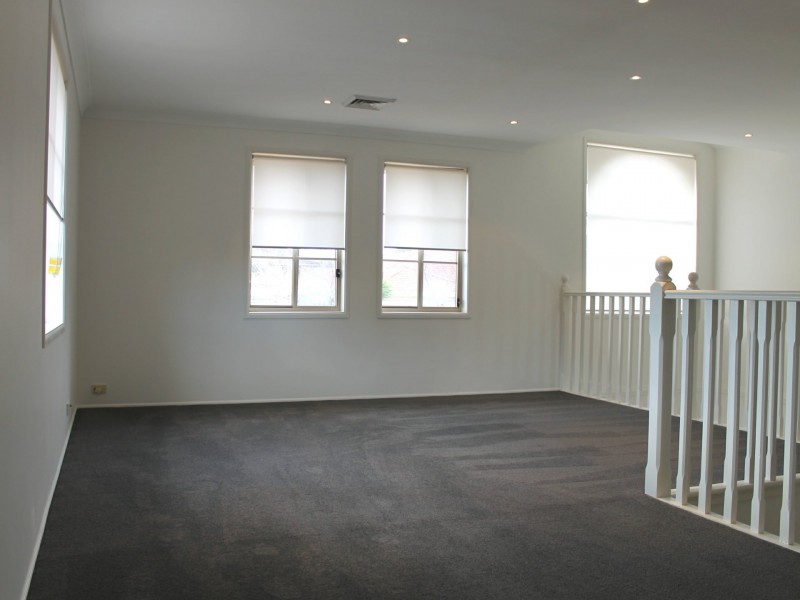 11 Cigolini Place, Kellyville NSW 2155