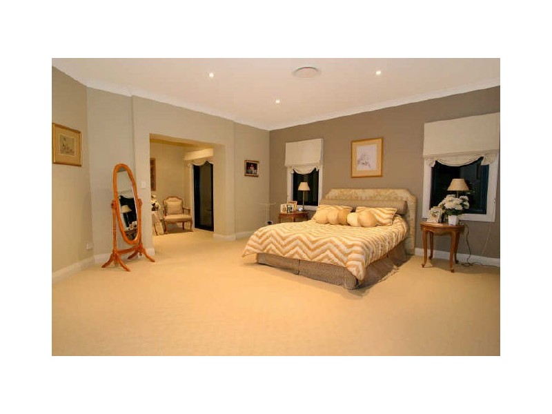 2 Brighton Drive, Bella Vista NSW 2153