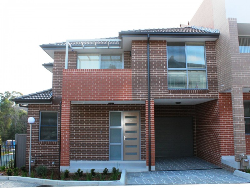 17/2 Cathay Place, Kellyville NSW 2155