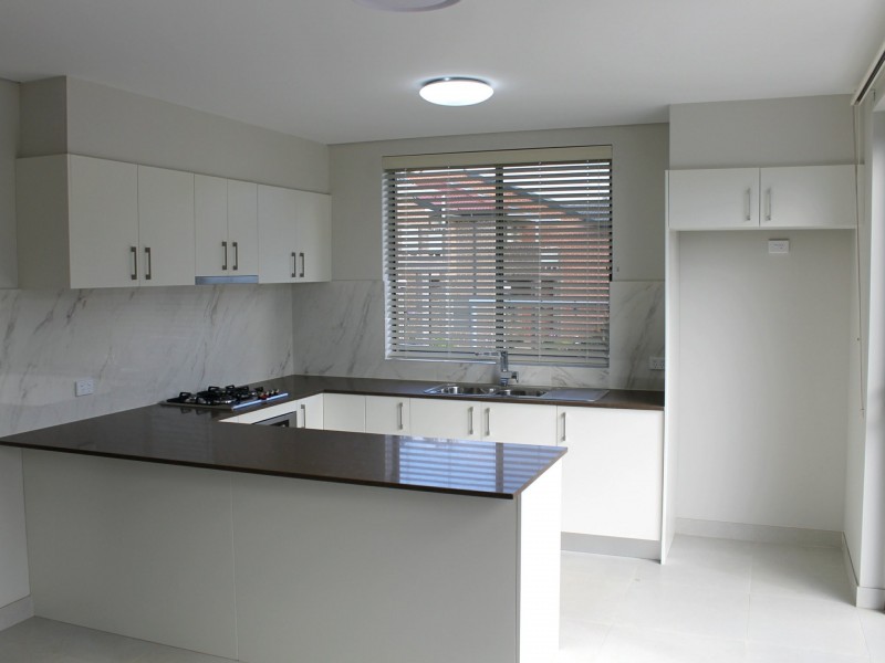 17/2 Cathay Place, Kellyville NSW 2155