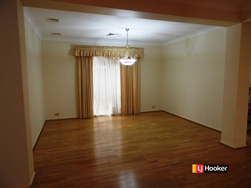 2 Oak Tree Gr, Kellyville NSW 2155